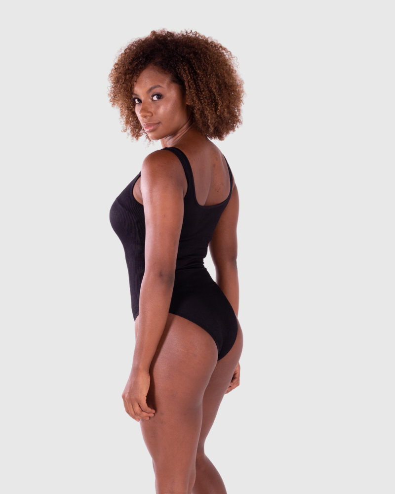 Body côtelé à col carré