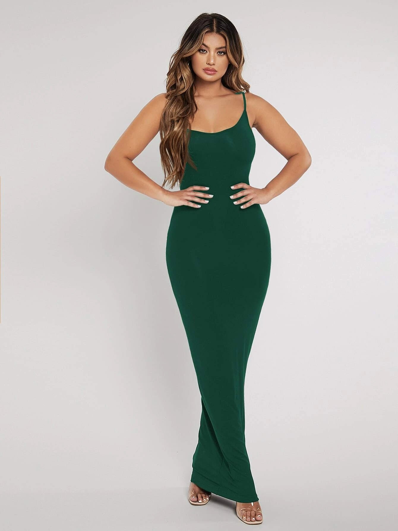 Robe moulante sculptante